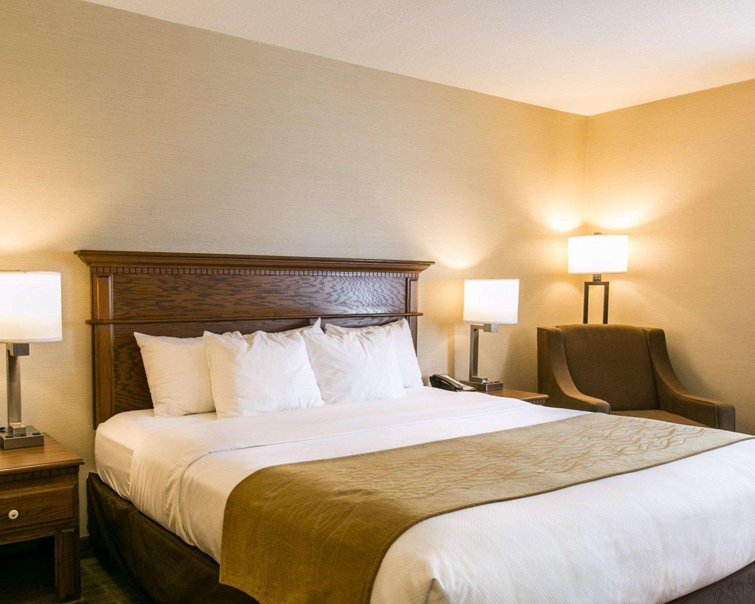 Comfort Inn Sedalia Station Екстер'єр фото