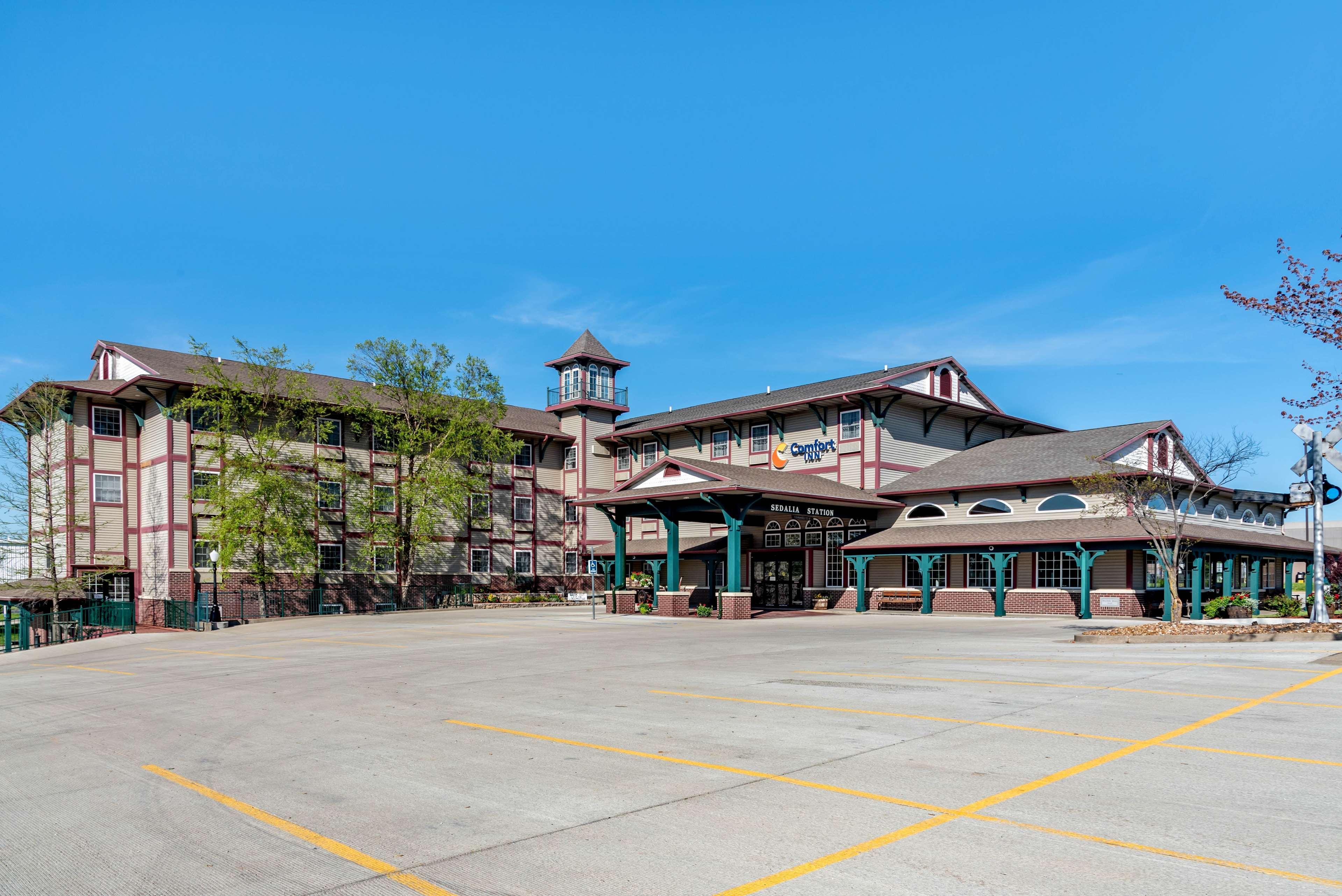 Comfort Inn Sedalia Station Екстер'єр фото
